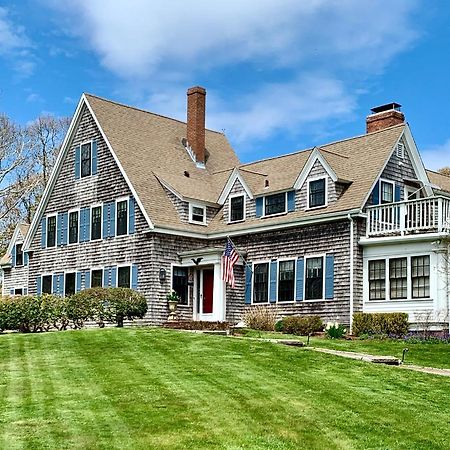 Ashley Manor Bed & Breakfast Barnstable Exterior photo