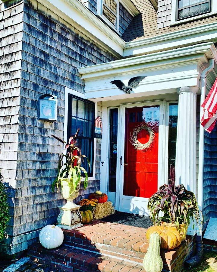 Ashley Manor Bed & Breakfast Barnstable Exterior photo