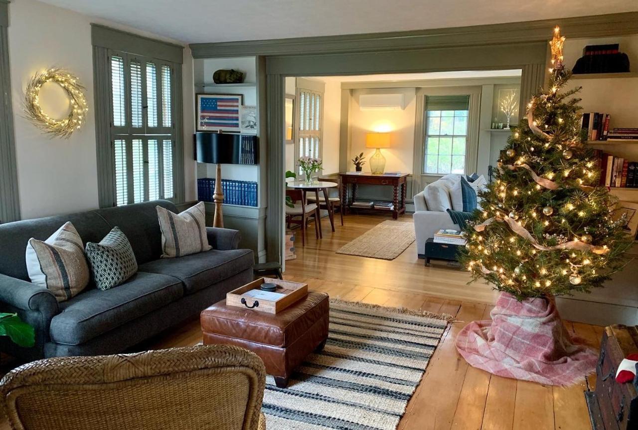Ashley Manor Bed & Breakfast Barnstable Exterior photo