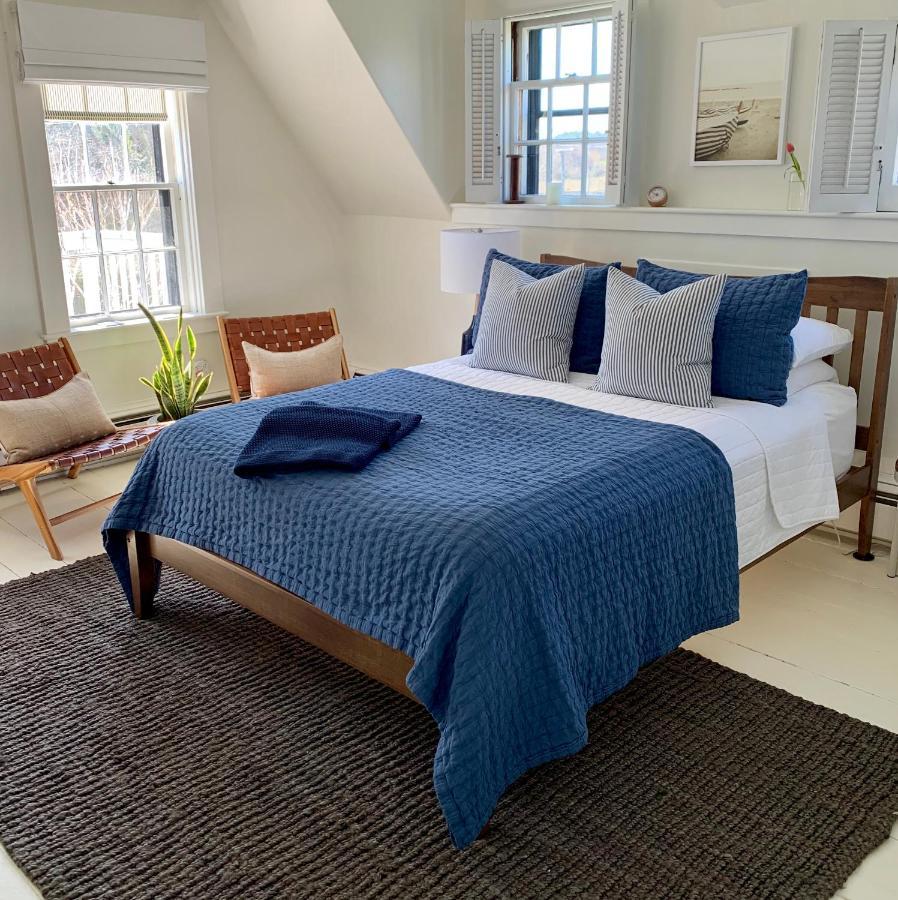 Ashley Manor Bed & Breakfast Barnstable Exterior photo